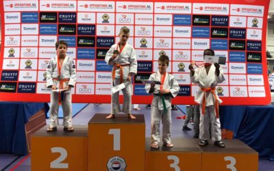 Judoka’s Van Buel Sports sluiten jaar goed af in Enschede!